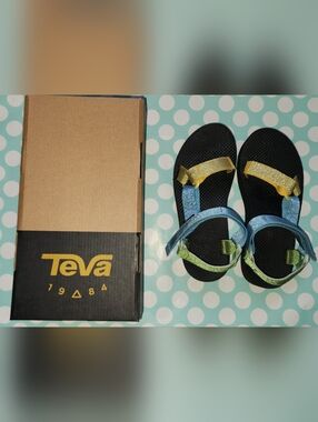 Teva Women's Midform Universal Sandals Size 7